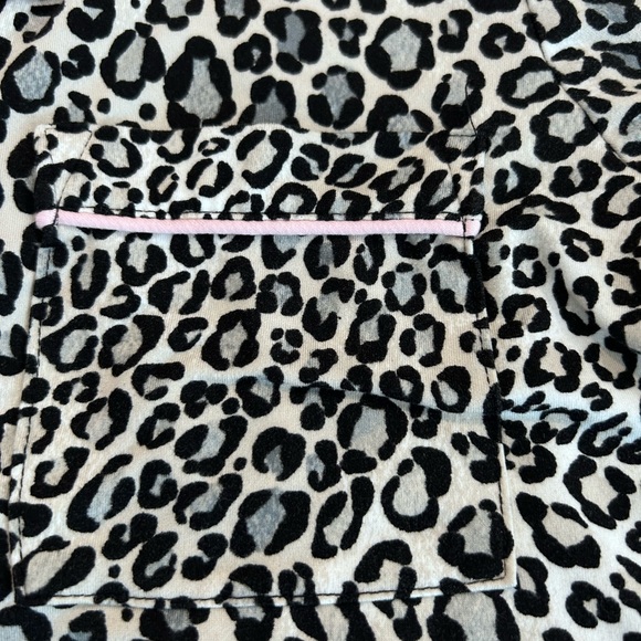 Joyspun Animal Print Women’s PJ Set w Pockets

Size M - Picture 5 of 13